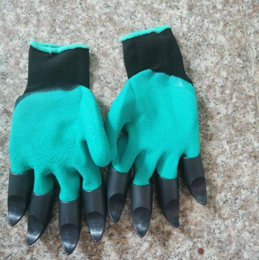 Durable Gardening Gloves Online with Claw Tips | Click Baazar